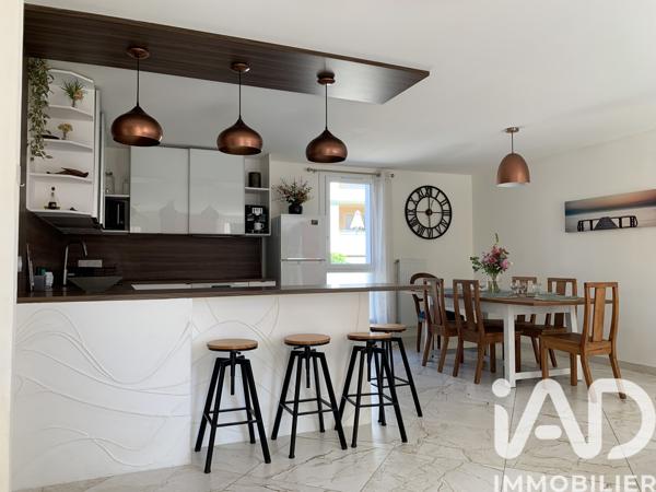 Appartement à vendre 5 pièces 94,2 m² La Ciotat
