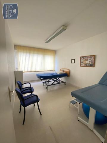 Local professionnel à louer 90m²