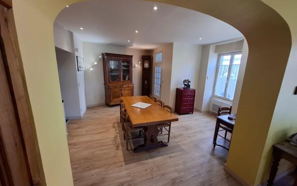 Maison à vendre    5 pièces •  Rocheservière