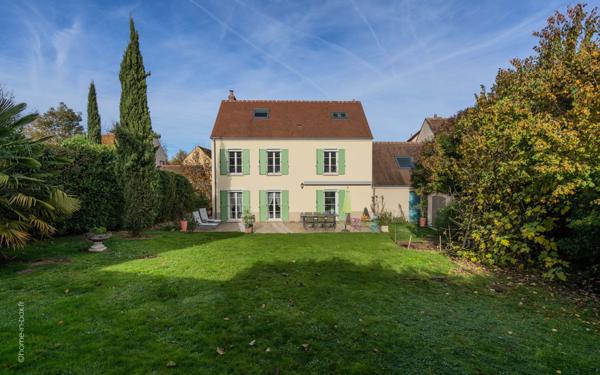 Maison à vendre    8 pièces • 157,41 m2 Magny-le-Hongre