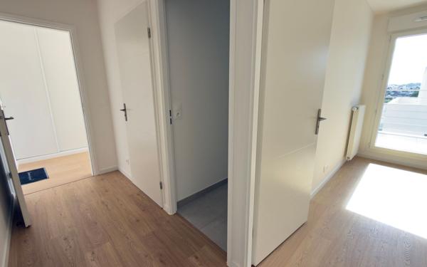 Appartement à vendre    3 pièces • 59,93 m2 Neuilly-Plaisance