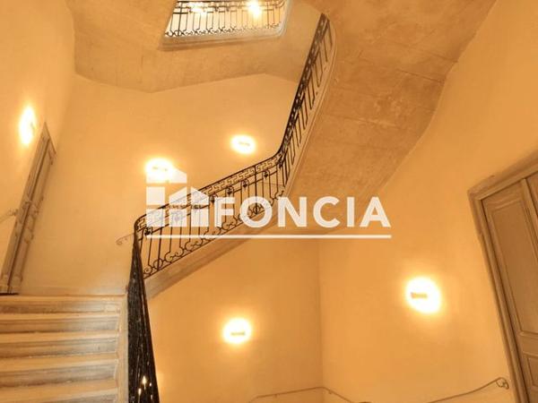 Location Appartement 2 pièces 38.08 m² - 34 RUE DE L'ASPIC Nîmes 30000