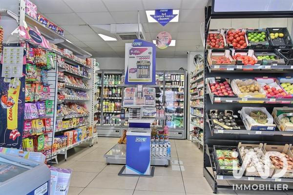 Alimentation​ à vendre 78 m² Marseille 13