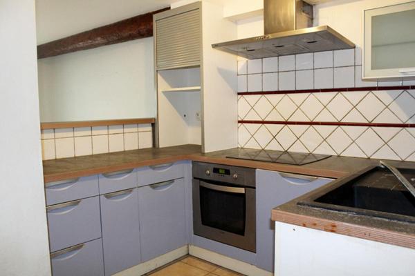 Maison Nevian 4 pièce(s) 99 m2