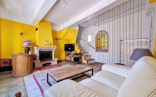 Maison à vendre    3 pièces • 69 m2 Le Cannet