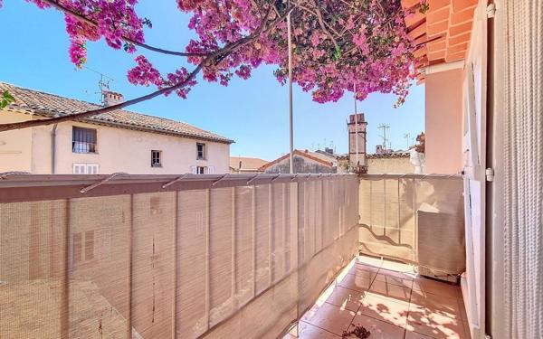 Maison à vendre    3 pièces • 69 m2 Le Cannet