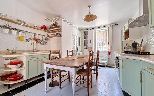 Maison à vendre    3 pièces • 69 m2 Le Cannet