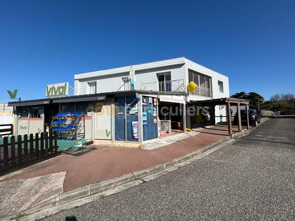 Location Local commercial210 m² - SOULAC SUR MER (33780)