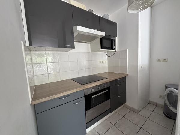 Appartement
                                                                                                                                                                                                                                                                                                                        2 pièce(s)                                                                                                                                                                                                          1 chambre(s)                                                                                                                                                                                                          46.75  m²
