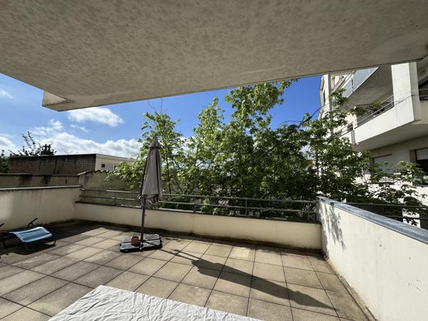 Appartement
                                                                                                                                                                                                                                                                                                                        2 pièce(s)                                                                                                                                                                                                          1 chambre(s)                                                                                                                                                                                                          46.75  m²