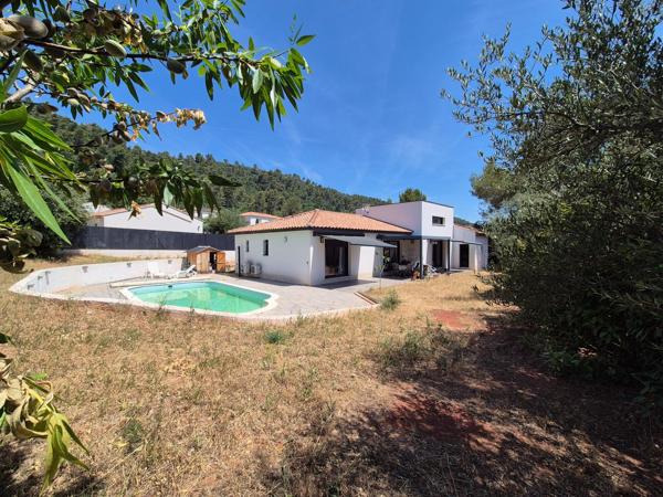 Villa T4 avec piscine et garage