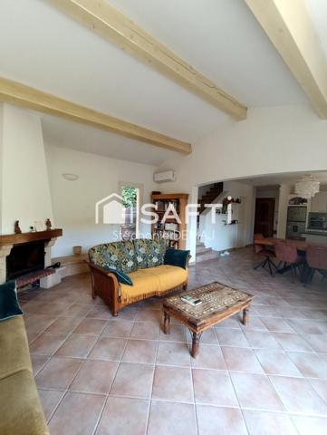 Maison traditionnelle T4 avec piscine- garage-