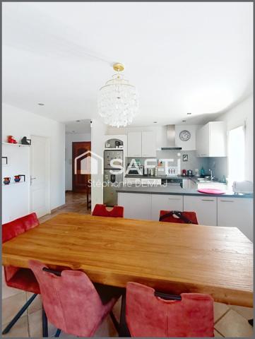 Maison traditionnelle T4 avec piscine- garage-