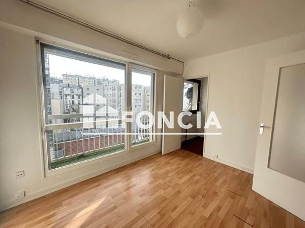 Location Studio 20.16 m² - 7 RUE JACQUES CARTIER Paris 75018
