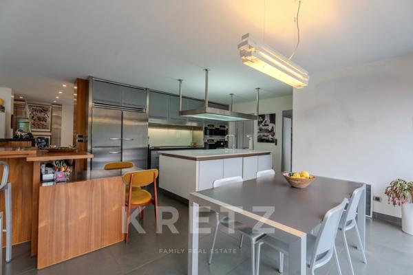 Élégante Villa Contemporaine