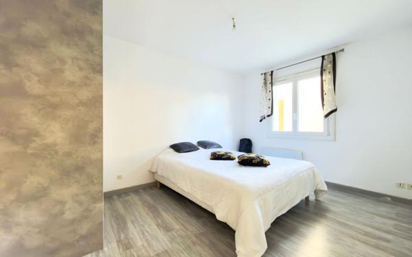 Appartement à vendre    5 pièces • 101,67 m2 Salon-de-Provence