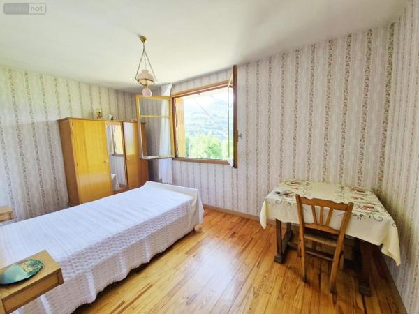 Maison à vendre à Saint-Firmin dans lesHautes-Alpes (05800), ref : STFIR/LACES