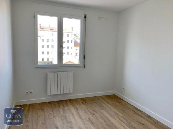 Appartement à louer 3 pièces 70.56m²