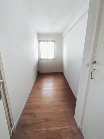 T4 lumineux de 63m2 avec balcons et cave.