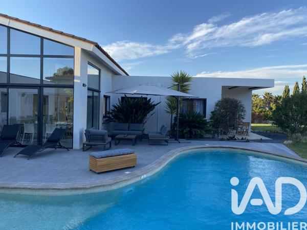 Maison à vendre 6 pièces 272 m² Perpignan