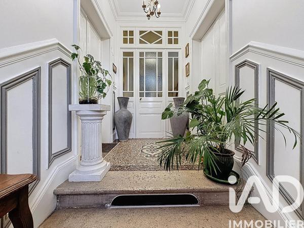 Maison à vendre 10 pièces 220 m² Châlons-en-Champagne