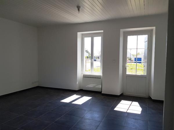 Location maison La Garnache : 690 € - AJP Immobilier Challans