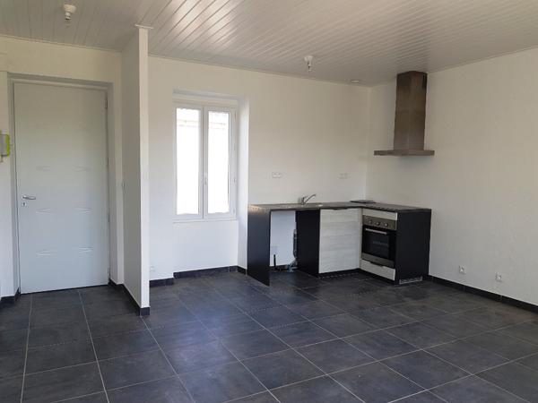 Location maison La Garnache : 690 € - AJP Immobilier Challans
