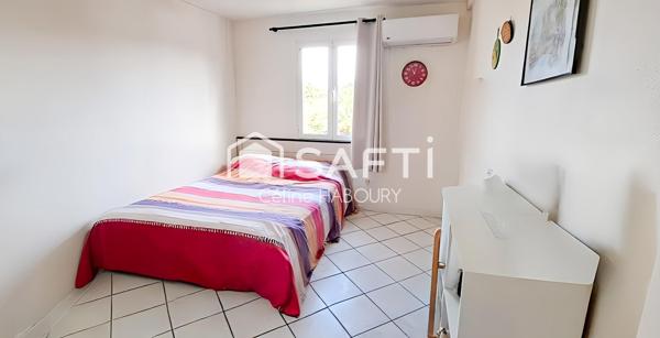 SUPERBE APPARTEMENT 4 PIECES DUPLEX AVEC VUE MER