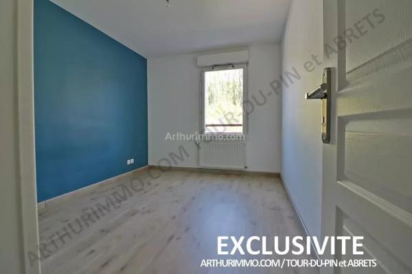Vente                                                      Appartement
                        
                     3 pièces                      62 m2                     à La Tour-du-Pin
