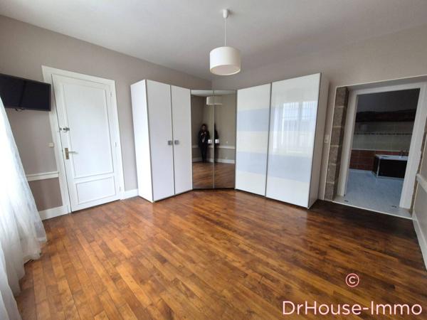Maison à vendre 9 pièces de 203 m²