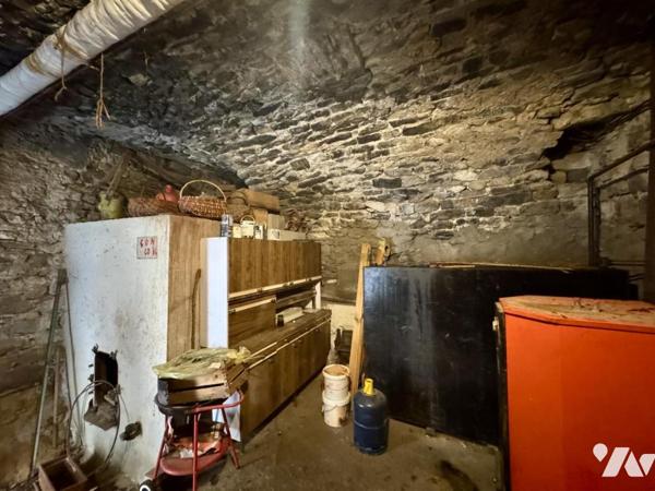 Maison 67m² 4P + cave troglodytique + terrain à Mostuéjouls