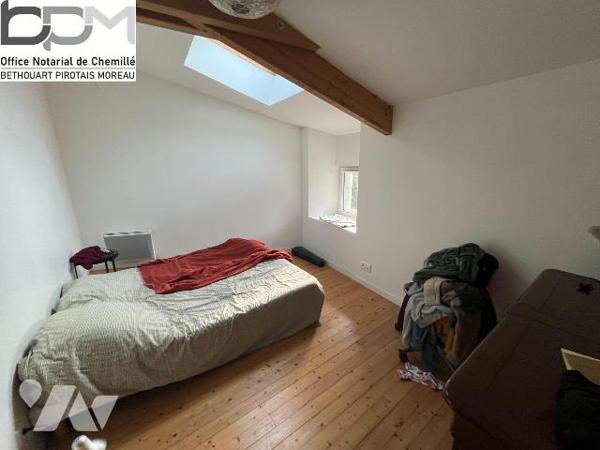 Immeuble de rapport placement financier rare à Chemillé. À Chemillé, rare opportunité d'investi...