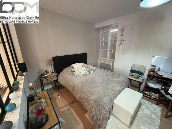 Immeuble de rapport placement financier rare à Chemillé. À Chemillé, rare opportunité d'investi...