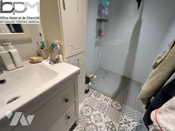 Immeuble de rapport placement financier rare à Chemillé. À Chemillé, rare opportunité d'investi...