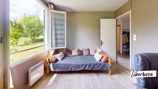 Maison familiale 8 Pièces 149m² proche Chambly - Grand jardin - Terrasses -Sous sol total.