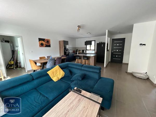 Maison à louer 4 pièces 101m² Breuil-Magné (17870)