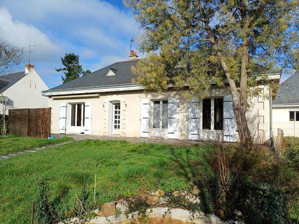 Maison sur Bagneux (49400) 115.6 m², sous-sol enterré offrant de beaux volumes.