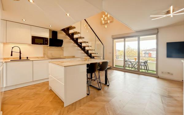 Appartement à vendre    4 pièces •  Toulouse