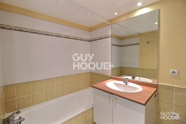 Appartement Lattes 2 pièce(s) 49 m² + terrasse + parking