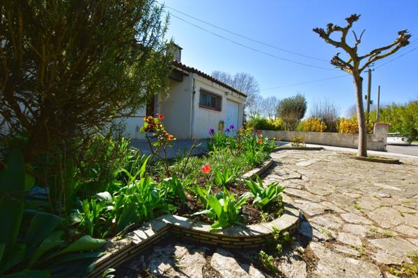 Maison plain-pied, 3 chambres, jardin, garage