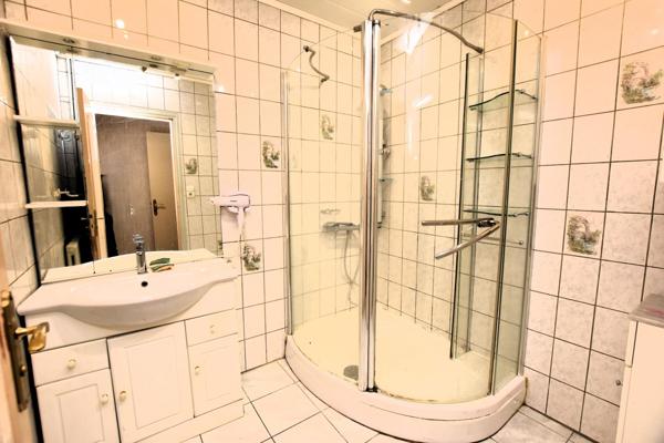 Maison plain-pied, 3 chambres, jardin, garage