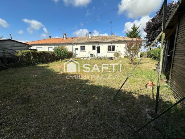Pavillon entièrement rénové de plain pied, 3 chambres, garage, jardin