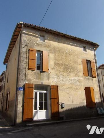 MAISON RENOVEE TROIS CHAMBRES