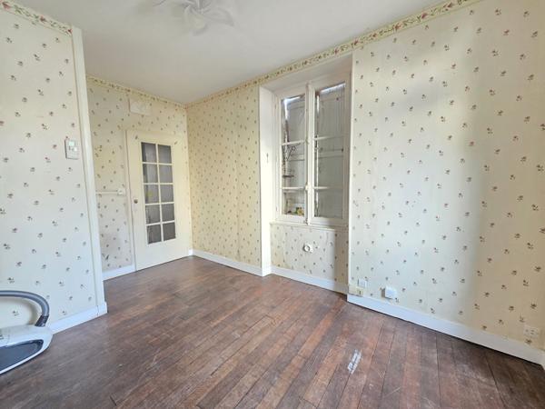 Maison 3 chambres avec grand garage proche Trilport