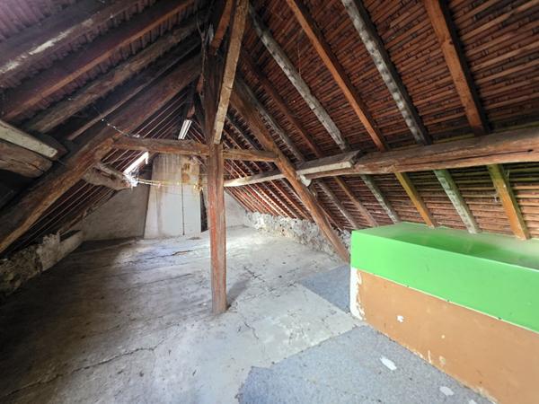 Maison 3 chambres avec grand garage proche Trilport