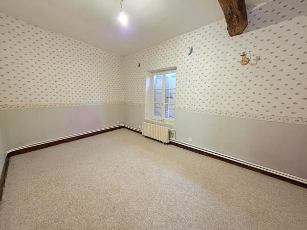 Maison 3 chambres avec grand garage proche Trilport