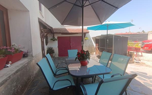 Maison à vendre    4 pièces •  Montreuil-aux-Lions