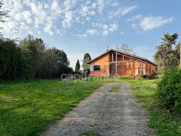 Dpt Gers (32), à vendre proche de NOGARO maison 4 pièces de 114 m2 habitables sur 3512 m2 de terrain