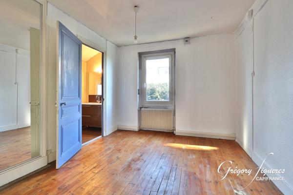 Maison bourgeoise de caractère – 200 m² – 6 chambres – Terrain arboré 712 m²