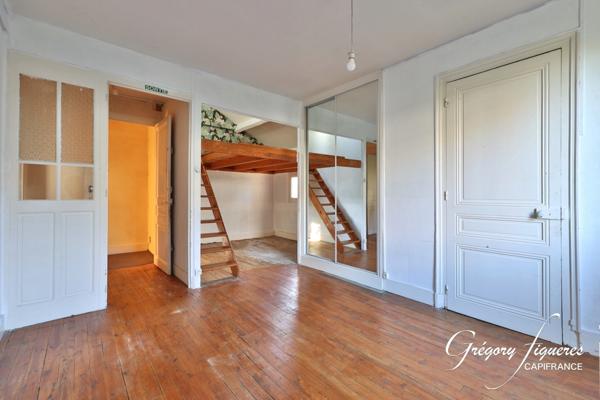 Maison bourgeoise de caractère – 200 m² – 6 chambres – Terrain arboré 712 m²